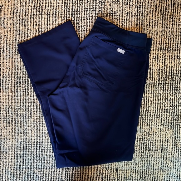 Figs Pants - Excellent Condition Figs Livingston Scrub Pant